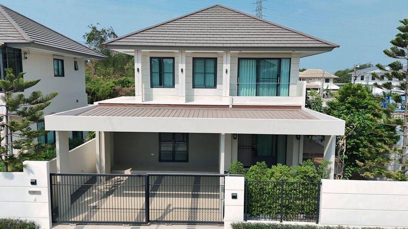 ขายบ้านเดี่ยว 2 ชั้น หมู่บ้าน Maneerin Privacy บางพระ