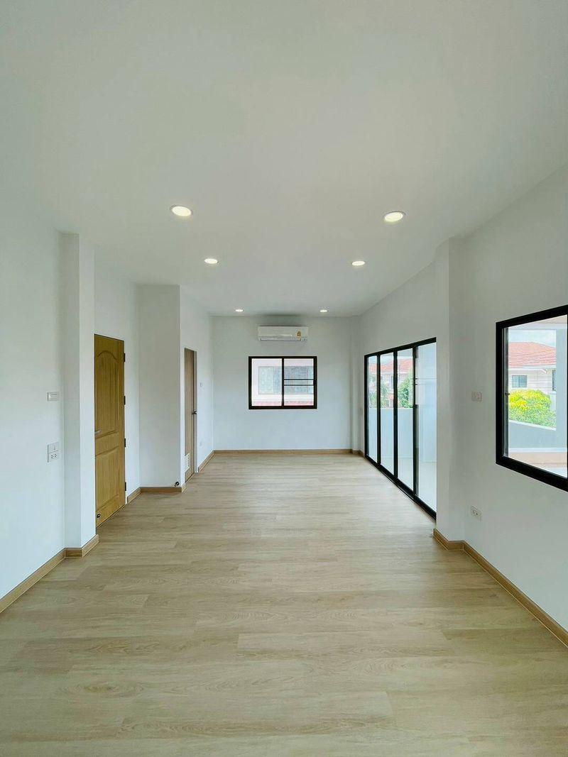 ขาย บ้านรีโนเวท มบ.ปิยวัฒน์3 บางแสน พิเศษ 4.99 ล้านบาท