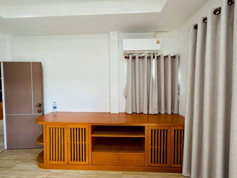 ให้เช่า บ้านเดียวใกล้ J-Park ศรีราชา แปลงหัวมุม เงียบสงบ เป็นส่วนตัว