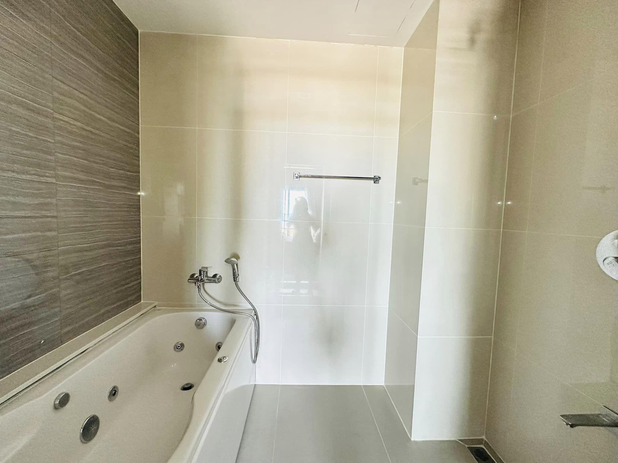 ให้เช่า | ไนท์บริดจ์ ดิ โอเชี่ยน ศรีราชา KnightsBridge the Ocean Sriracha