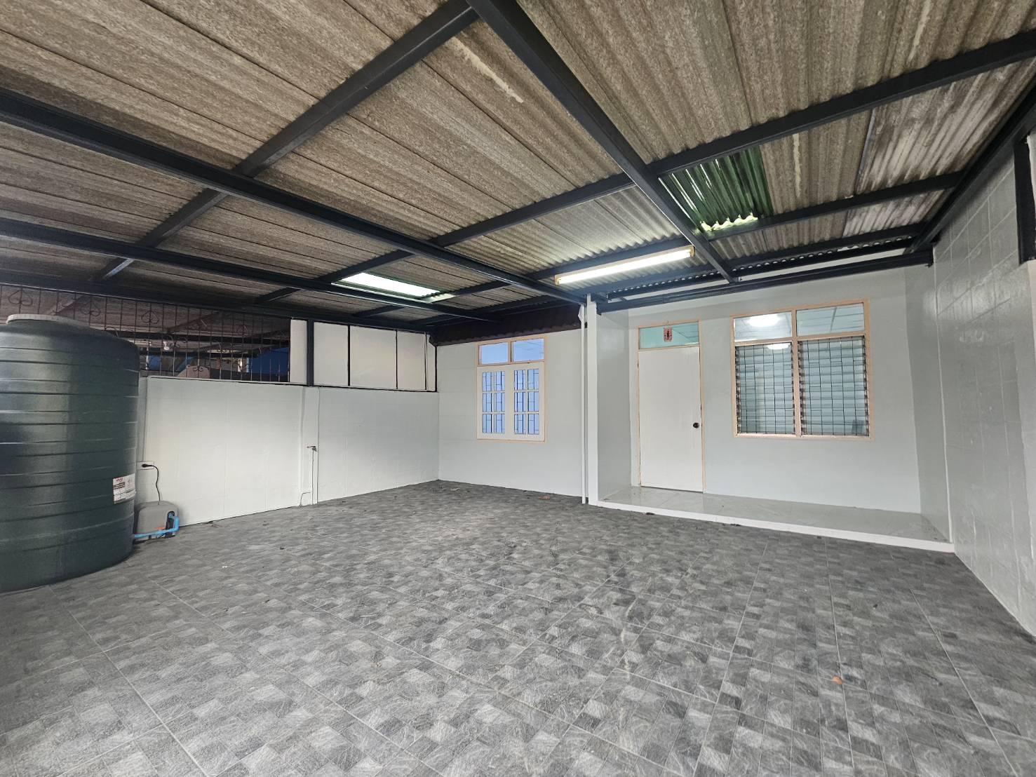 ขายทาวน์เฮาส์ บางแสนทาวเวอร์