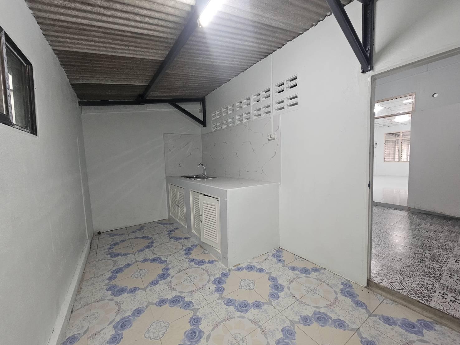 ขายทาวน์เฮาส์ บางแสนทาวเวอร์