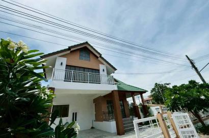 ให้เช่า บ้านเดียวใกล้ J-Park ศรีราชา แปลงหัวมุม เงียบสงบ เป็นส่วนตัว