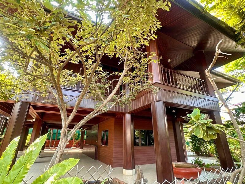 ขายบ้านเดี่ยว หลังใหญ่ ใกล้หาดวอนนภา