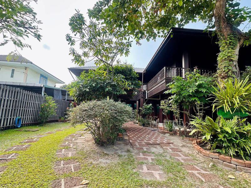 ขายบ้านเดี่ยว หลังใหญ่ ใกล้หาดวอนนภา