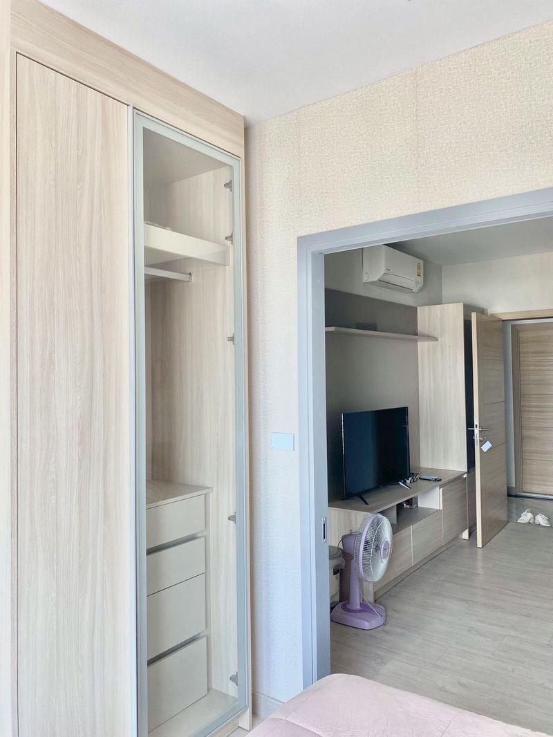 ให้เช่า casalunar mesto condo (คาซาลูนา เมสโต คอนโด)