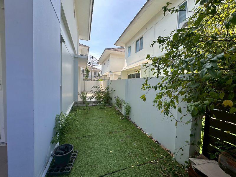 ขายด่วน!!! ราคาเพียง 2.99 ลบ. (ค่าโอนที่ดินคนละครึ่ง)  บ้านแฝด หมู่บ้าน พฤกษานารา เลี่ยงหนองมน