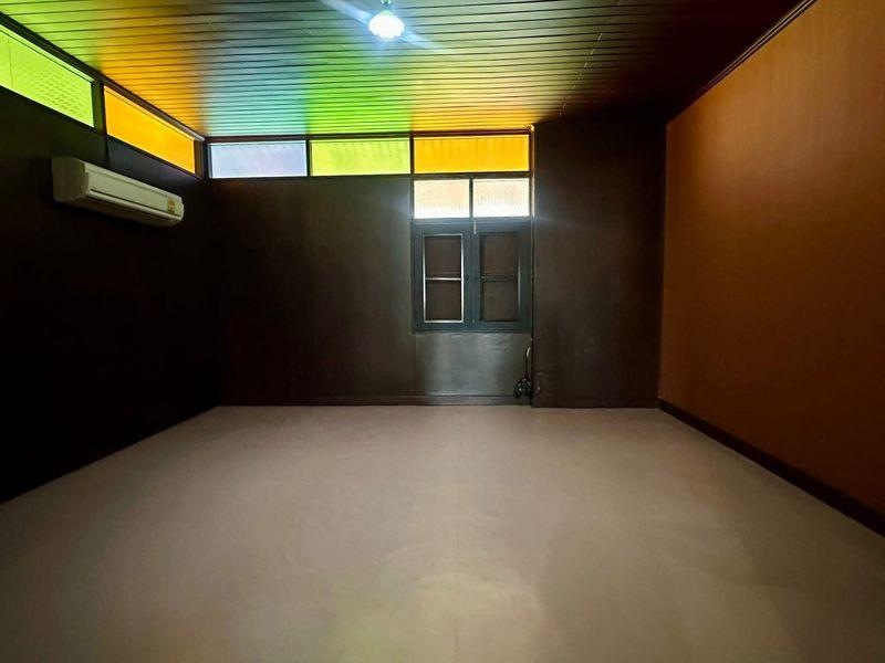 ขายบ้านเดี่ยว หลังใหญ่ ใกล้หาดวอนนภา