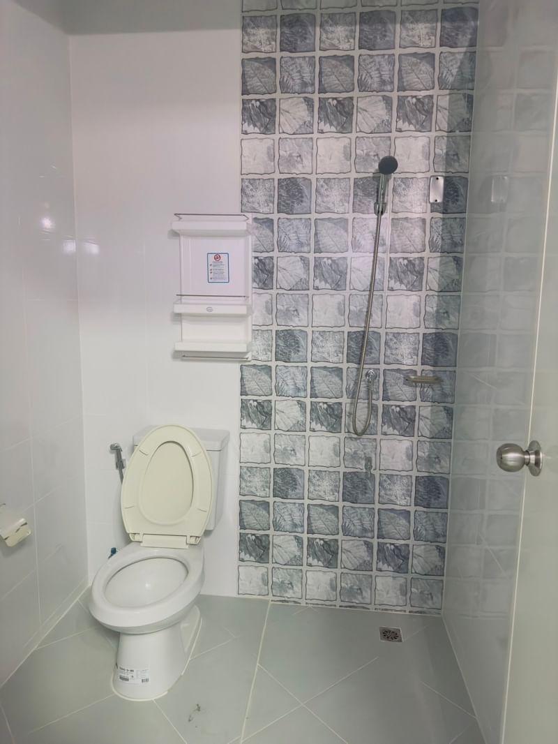 ขายด่วน!! ทาวน์โฮม 2 ชั้น  บางแสนวัลเลย์ (Bangsan Valley)